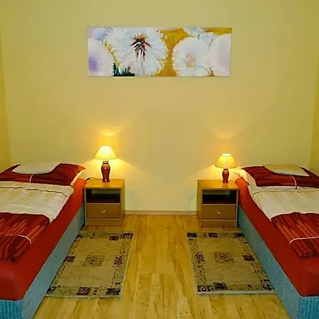 Kamenna Hotel
